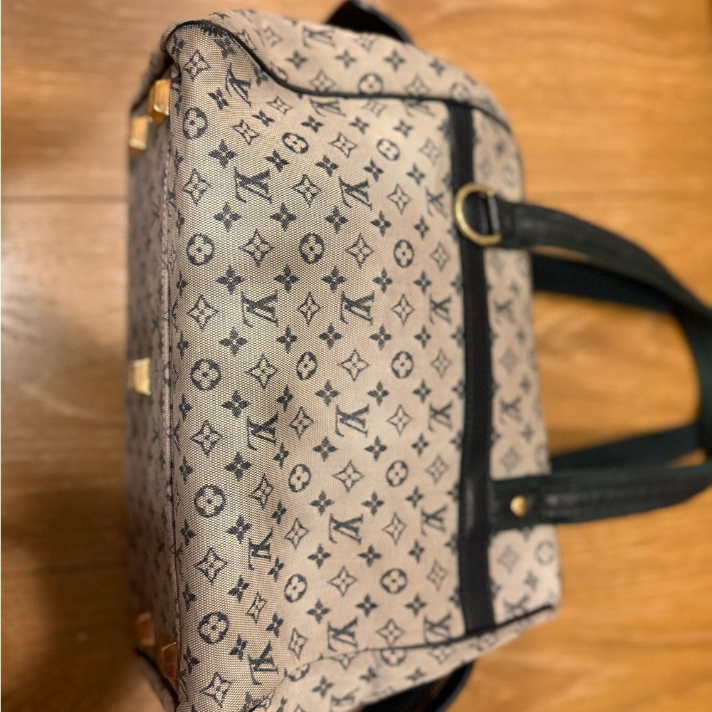 Vintage Louis Vuitton Monogram Demin Bag - Navy and Cream - Picture 5 of 12